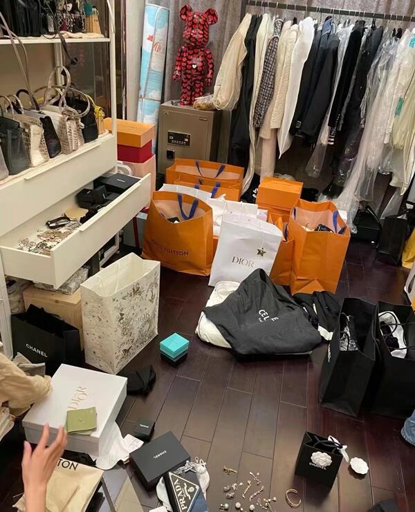 青岛市莱西回收顶奢鞋服